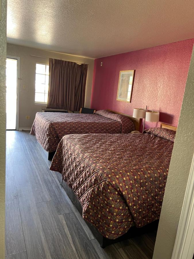 Country Inn Motel San Antonio Exterior photo